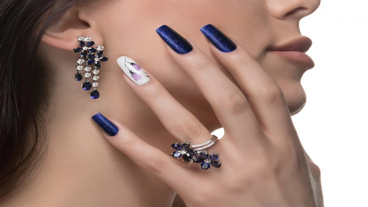 Manicure Manicure