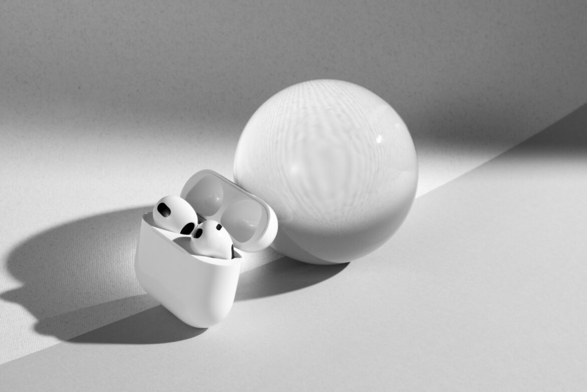 how to clean AirPods how to clean AirPods