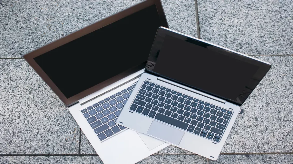 Chromebook vs laptop Chromebook vs laptop
